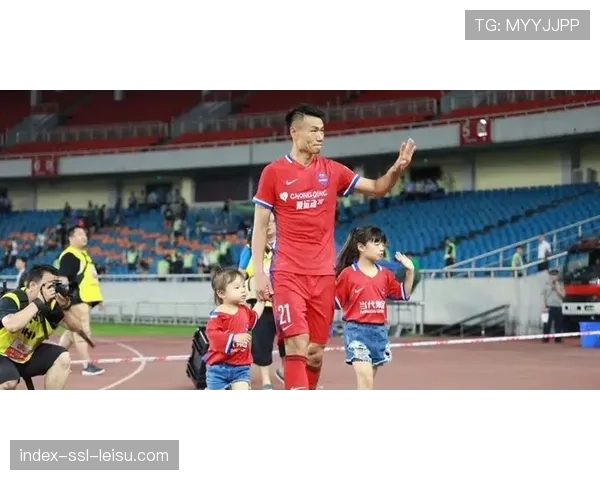 老将专访：即将退役的诺伊豪斯谈自己在门兴的职业生涯